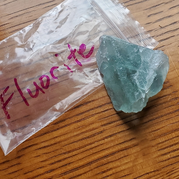 #5 Fluorite Crystal - Picture 2 of 7